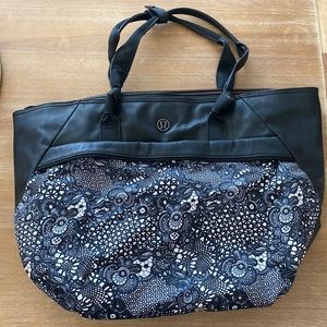 Lululemon Duffle Bag